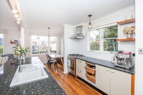 Photo of property in 6 Ross View Terrace, Dinsdale, Hamilton, 3204