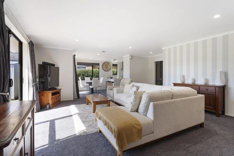 Photo of property in 44 Valley Road, Pukekohe, 2120