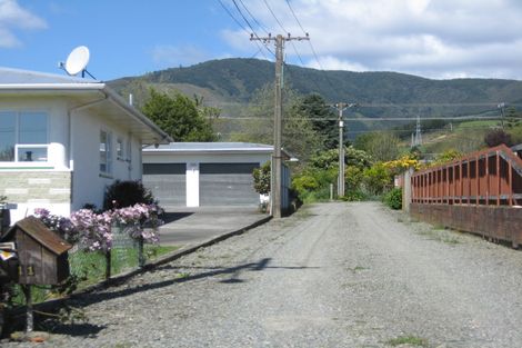 Photo of property in 11 Black Street, Stoke, Nelson, 7011