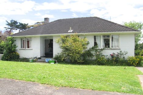 Photo of property in 2 Daphne Road, Papatoetoe, Auckland, 2025