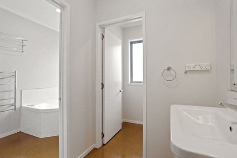 Photo of property in 35 Brockelbank Drive, Kaiapoi, 7630