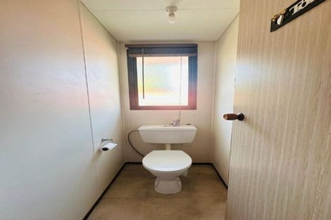Photo of property in 24 Starforth Place, Henderson, Auckland, 0612