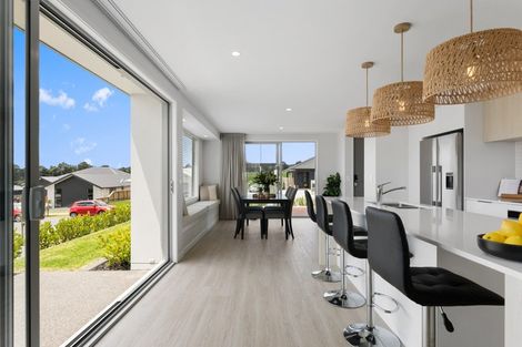Photo of property in 15 Kiritiana Close, Pyes Pa, Tauranga, 3112