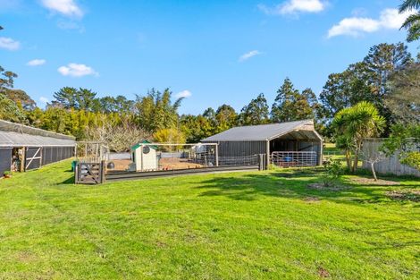 Photo of property in 202 Muriwai Valley Road, Muriwai, Waimauku, 0881