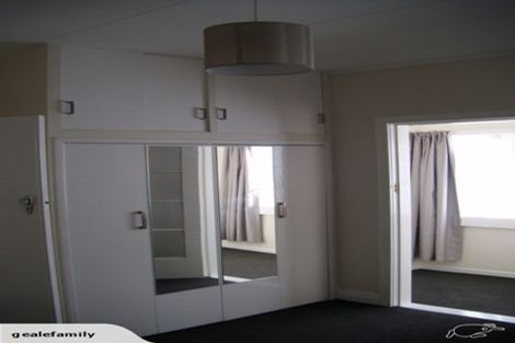 Photo of property in 36 Burnham Street, Seatoun, Wellington, 6022