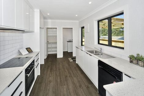 Photo of property in 21 Cameron Road, Te Puke, 3119