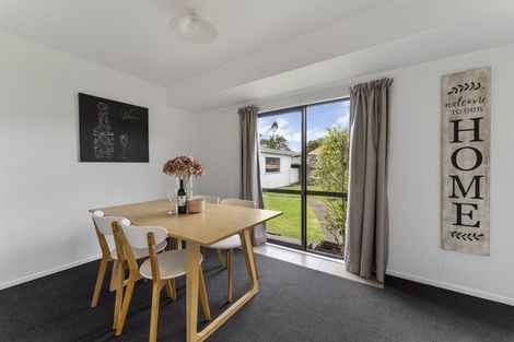 Photo of property in 27 Winton Street, Paraparaumu Beach, Paraparaumu, 5032