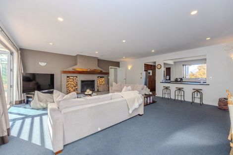 Photo of property in 45 Rob Roy Lane, Wanaka, 9305