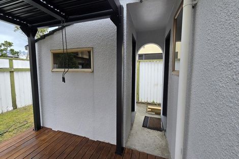 Photo of property in 19 Charles Street, Westshore, Napier, 4110