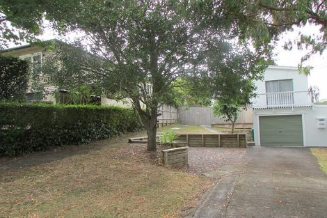 Photo of property in 14 Stottholm Road, Titirangi, Auckland, 0604