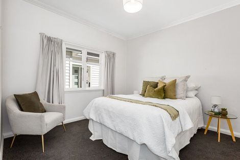 Photo of property in 23 Glamis Avenue, Strathmore Park, Wellington, 6022