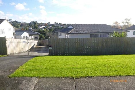 Photo of property in 28 Moire Road, Massey, Auckland, 0614