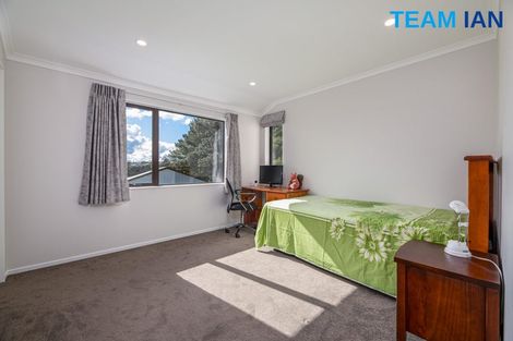 Photo of property in 73a Granville Drive, Massey, Auckland, 0614