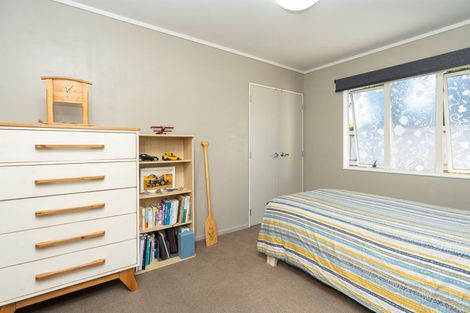 Photo of property in 15 Palliser Drive, Huntington, Hamilton, 3210