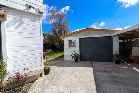 Photo of property in 2 Hunter Street, Dannevirke, 4930