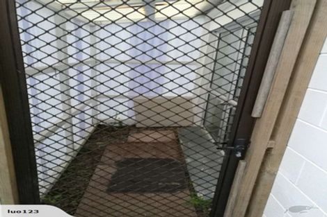 Photo of property in 35 Malmo Place, Massey, Auckland, 0614