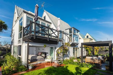 Photo of property in 394 Papanui Road, Strowan, Christchurch, 8052