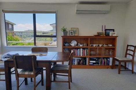 Photo of property in 10a Shastri Terrace, Khandallah, Wellington, 6035