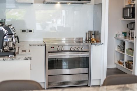 Photo of property in 62 Banks Boulevard, Whitby, Porirua, 5024