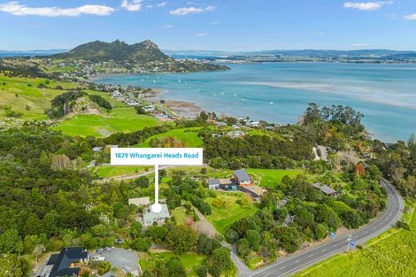 Photo of property in 1829 Whangarei Heads Road, Whangarei Heads, 0174