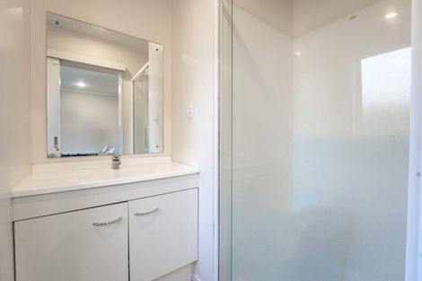 Photo of property in 4 Margarita Rise, Pukekohe, 2120