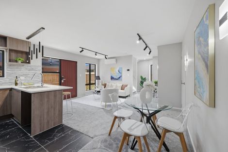 Photo of property in 716a Massey Road, Mangere, Auckland, 2022