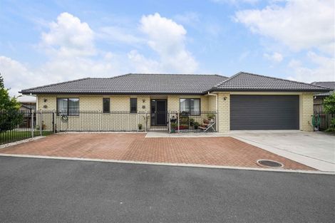 Photo of property in 20 Southbrook Close, Glenview, Hamilton, 3206