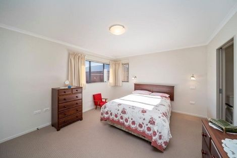 Photo of property in 16a Milmoe Street, Hawera, 4610