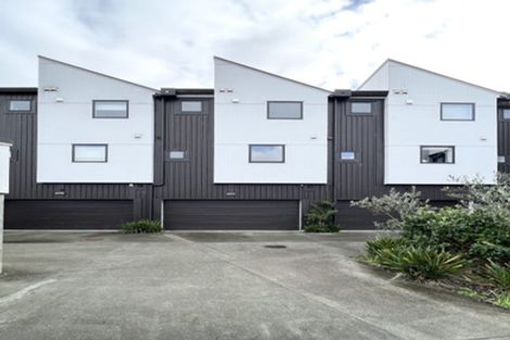 Photo of property in 217 Hobsonville Point Road, Hobsonville, Auckland, 0616