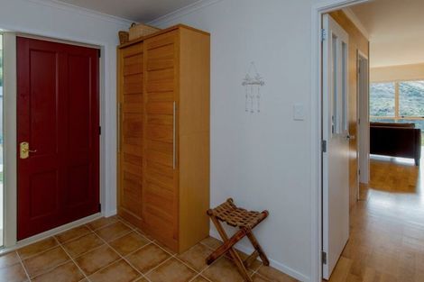 Photo of property in 173 Parkvale Road, Karori, Wellington, 6012