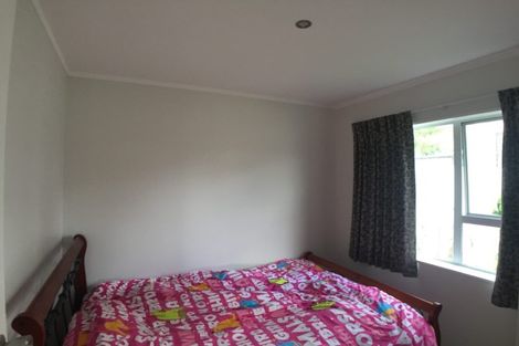 Photo of property in 94 Lynwood Road, New Lynn, Auckland, 0600