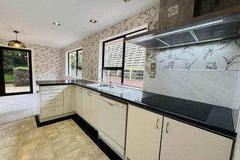 Photo of property in 15 Alleyne Court, Brown Owl, Upper Hutt, 5018