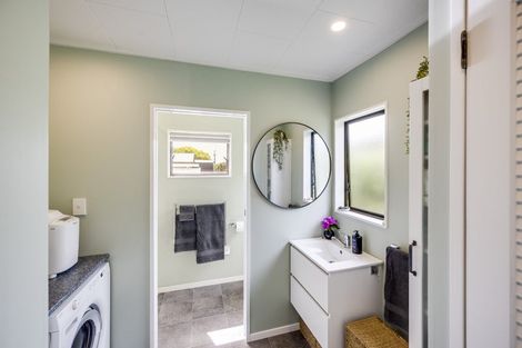 Photo of property in 52 Napier Street, Jervoistown, Napier, 4112