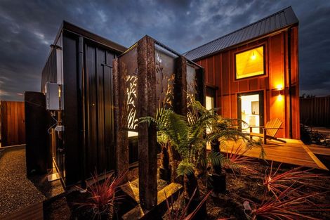 Photo of property in 145b Cook Street, West End, Palmerston North, 4410