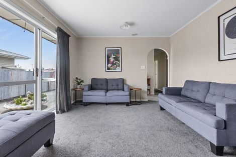 Photo of property in 14 Kauri Street, Taradale, Napier, 4112