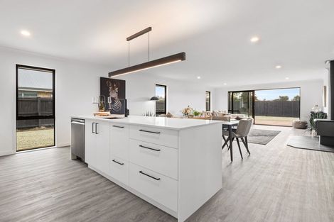 Photo of property in 44 Suffolk Drive, Kirwee, 7571