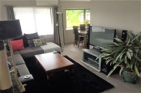 Photo of property in 29 Seagull Place, Whitby, Porirua, 5024