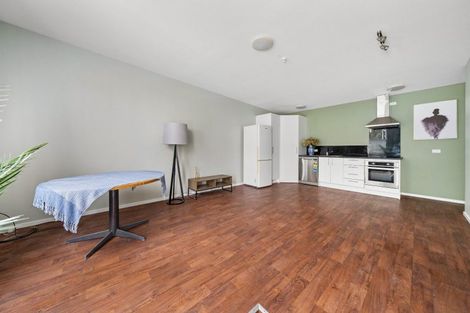 Photo of property in 121 Constable Street, Newtown, Wellington, 6021