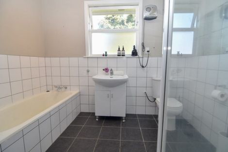 Photo of property in 2 Plimsoll Street, Carterton, 5713
