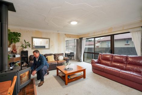 Photo of property in 4 Fraser Street, Waikiwi, Invercargill, 9810