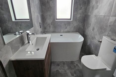 Photo of property in 12a Blease Street, New Lynn, Auckland, 0600