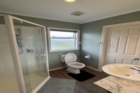 Photo of property in 4 Olwyn Place, Greenhithe, Auckland, 0632