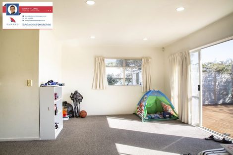 Photo of property in 2/103 Hillside Road, Glenfield, Auckland, 0627