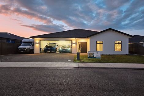 Photo of property in 27 Arihi Crescent, Frimley, Hastings, 4120