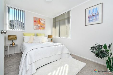 Photo of property in 1/2 Kent Road, Manurewa, Auckland, 2102