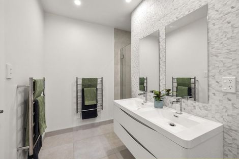 Photo of property in 14 Bronte Place, Leamington, Cambridge, 3432