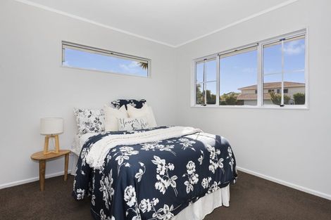Photo of property in 44 Joseph Banks Drive, Whitby, Porirua, 5024