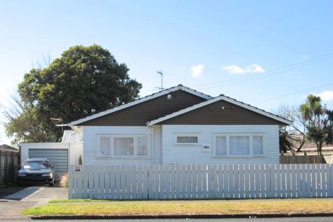 Photo of property in 1/8 Kelvin Road, Papakura, 2110