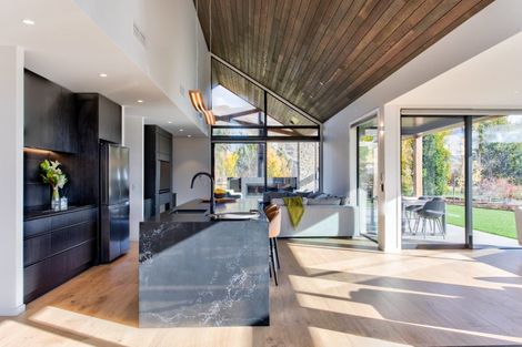 Photo of property in 16 Mccaw Mews, Wanaka, 9305