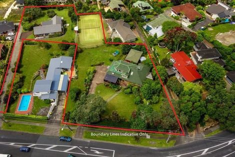 Photo of property in 92 Raleigh Road, Northcote, Auckland, 0627